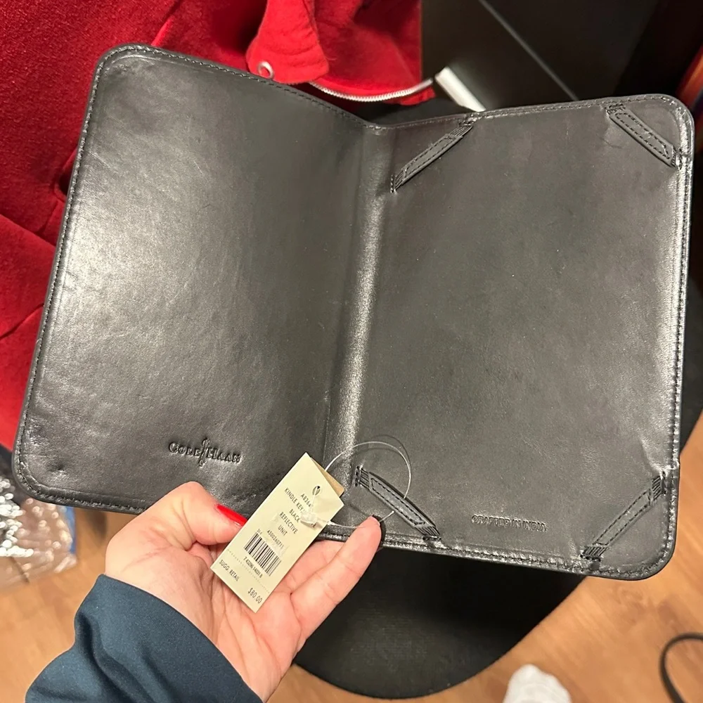 🆕 NWT Cole Haan Kindle Key/Fire cover, black